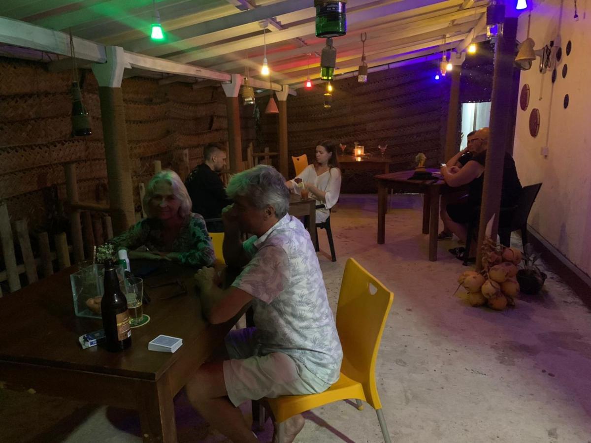 Relax Beach House Tangalle Eksteriør billede